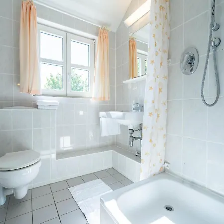 Feriendorf Rugana - Budget Appartement Mit 1 Schlafzimmer A39 Dranske Exterior photo