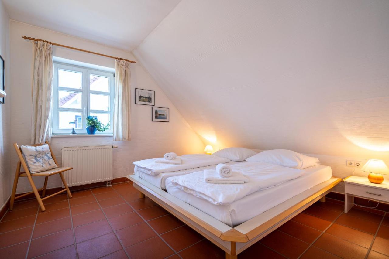 Rugana - Budget Mit 1 Schlafzimmer A39 Apartment *